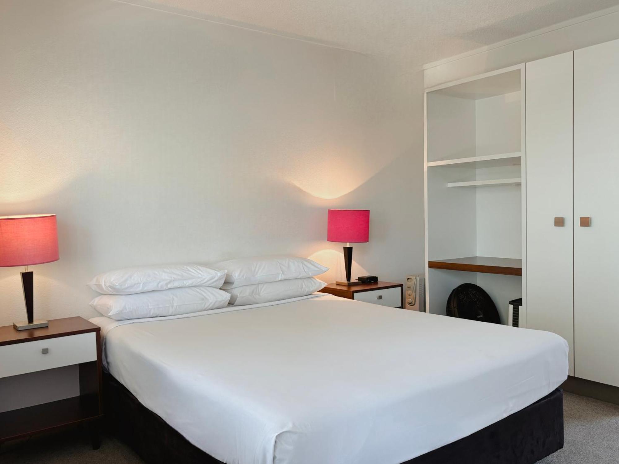 Mt Albert Motor Lodge Auckland Bagian luar foto