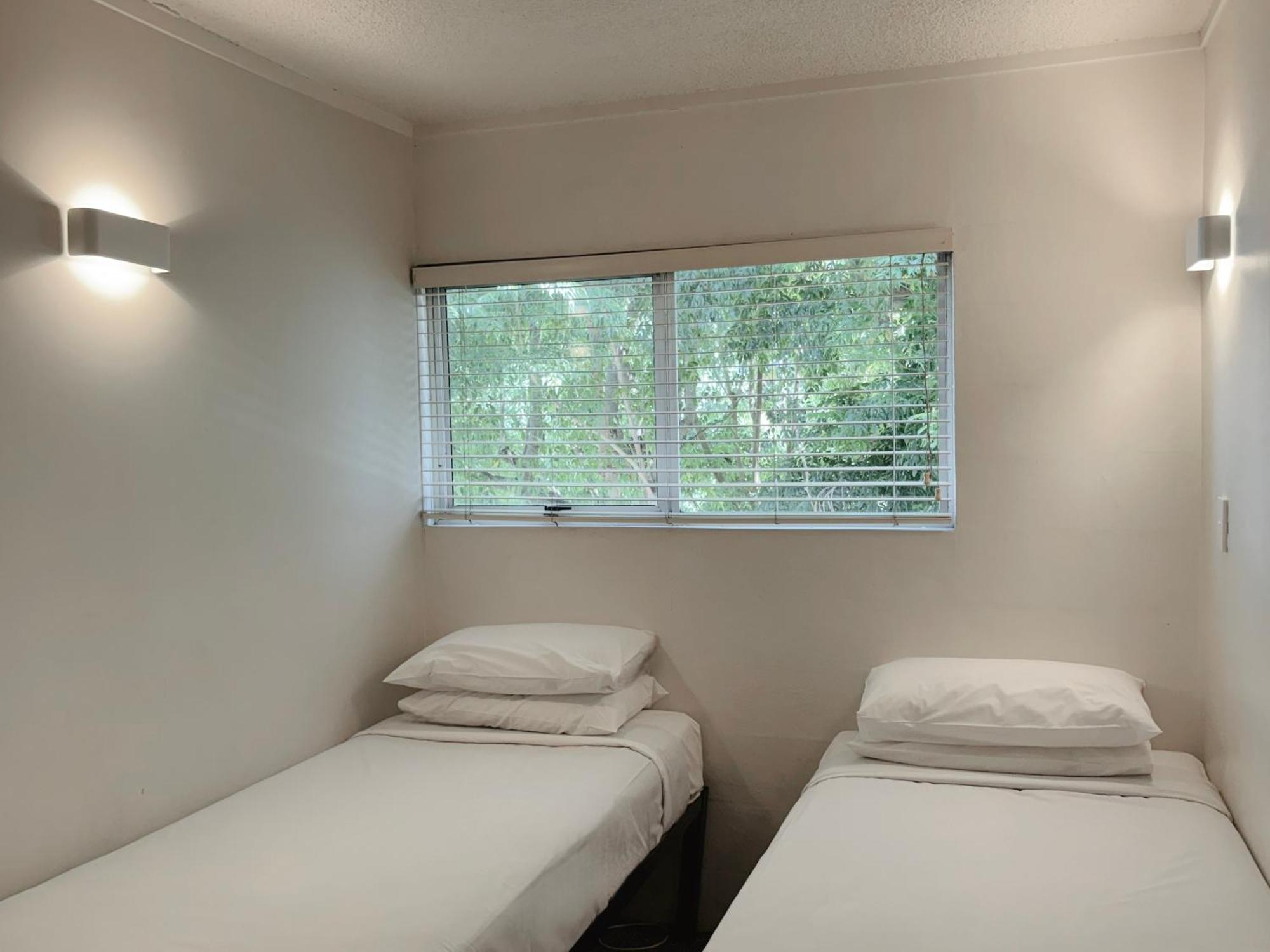 Mt Albert Motor Lodge Auckland Bagian luar foto
