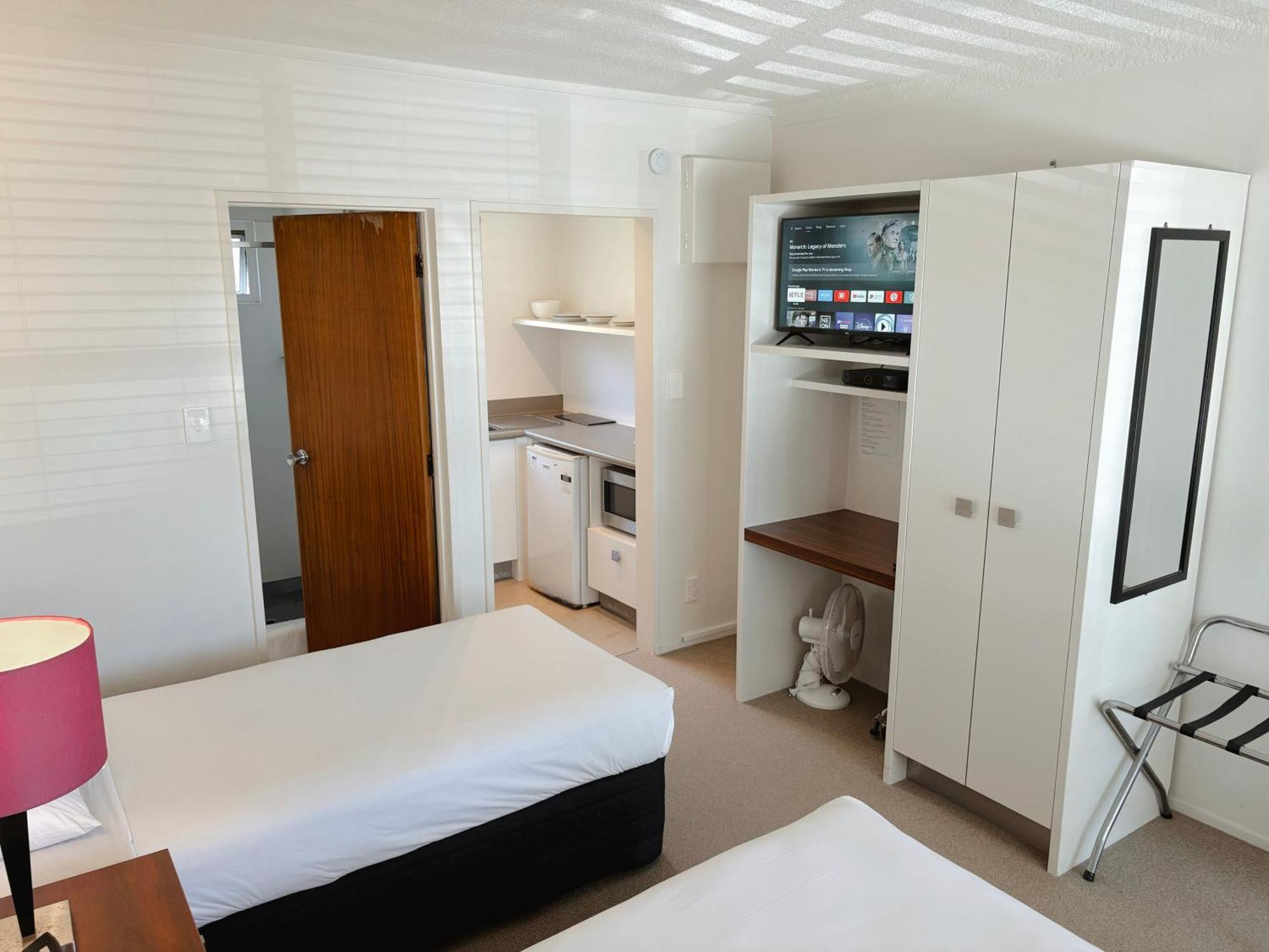 Mt Albert Motor Lodge Auckland Bagian luar foto